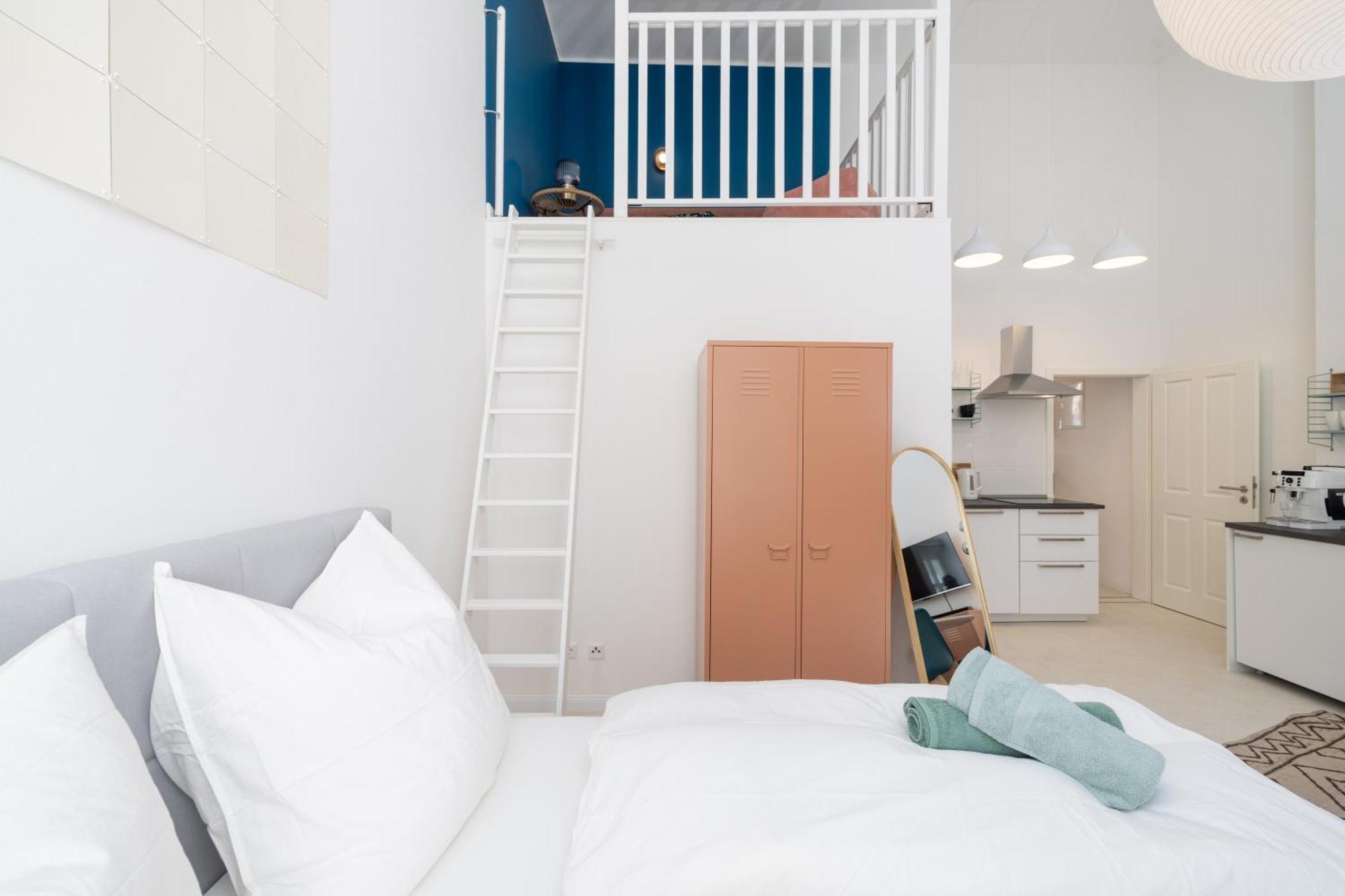 Great 2-Room Loft With 2 Bathrooms And 2 Kitchen برلين المظهر الخارجي الصورة