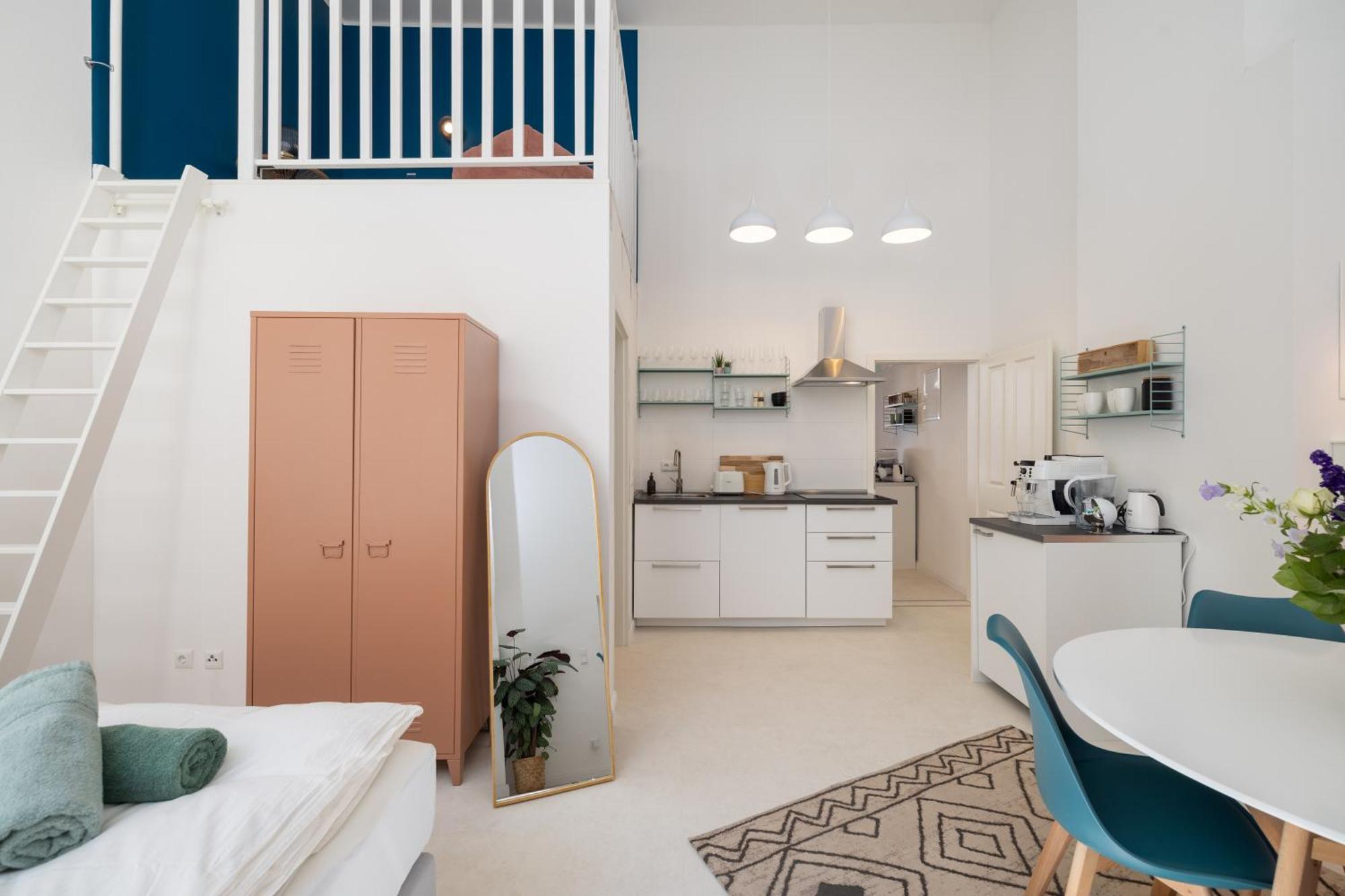 Great 2-Room Loft With 2 Bathrooms And 2 Kitchen برلين المظهر الخارجي الصورة